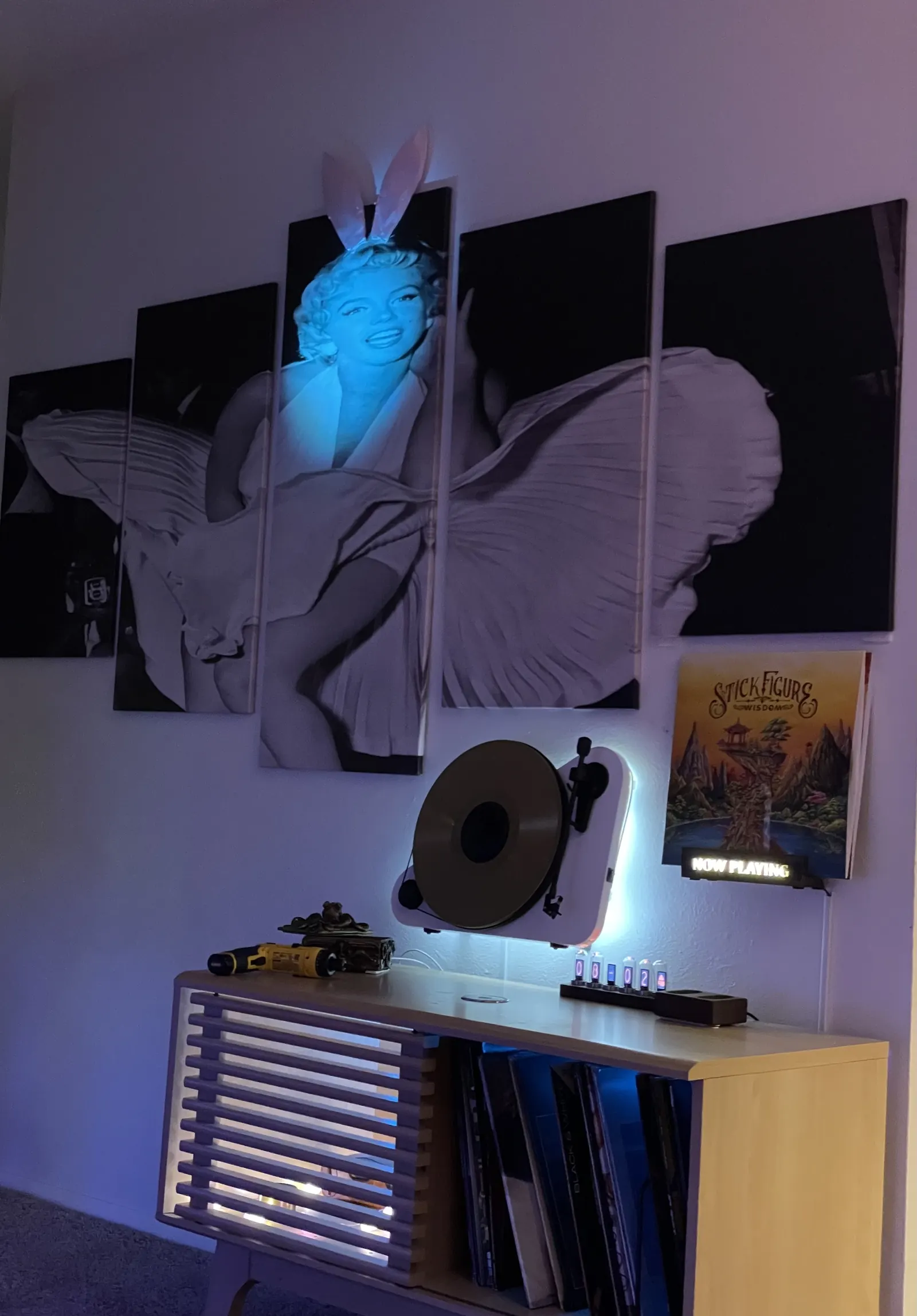 The Marilyn wall art wearing glowing bunny ears